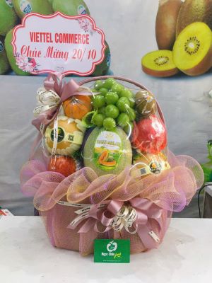 Giỏ hoa quả 20/10 chúc mừng ngày phụ nữ Việt Nam
